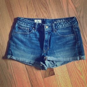 Gap Slim Cut-Offs Jean Shorts